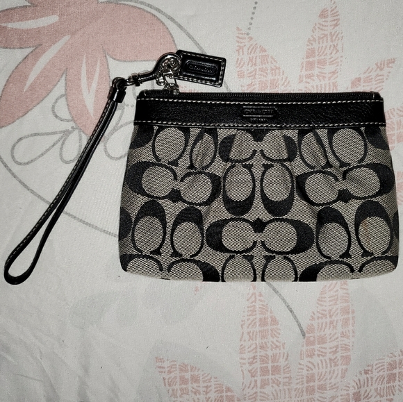 Coach Wristlet - Picture 1 of 1